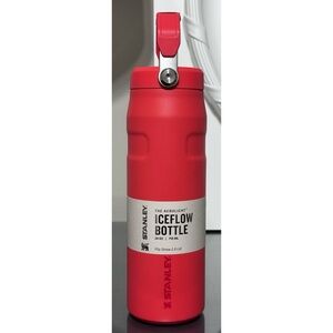 Stanley AeroLight IceFlow Flip Straw 2.0 Water Bottle 24oz, HOT CORAL